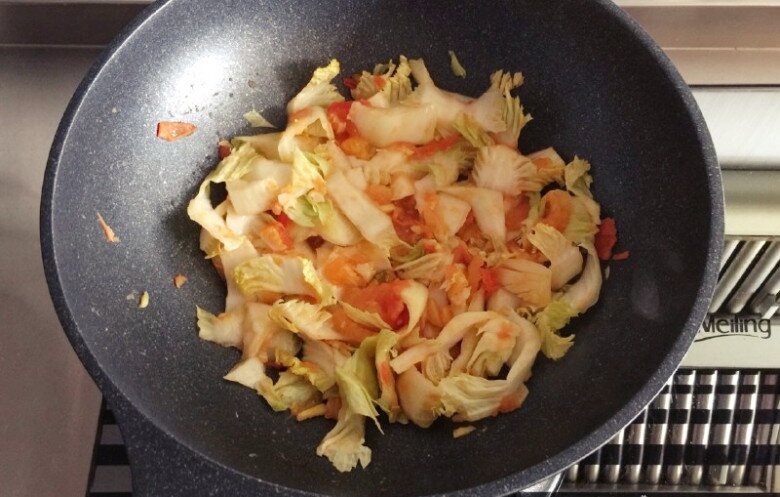 Là rau nhưng vitamin C cực cao, đem xào với kiểu này vừa ngon bổ lại đẹp da - 8