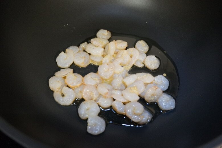 Loại quả được ví như "vàng xanh" vì tốt cho sức khỏe, đem xào kiểu này vừa ngon lại giàu dinh dưỡng - 3