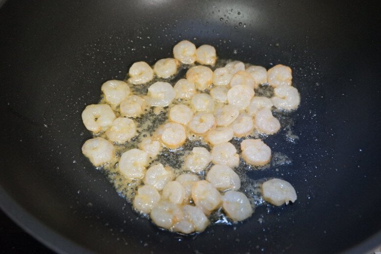 Loại quả được ví như "vàng xanh" vì tốt cho sức khỏe, đem xào kiểu này vừa ngon lại giàu dinh dưỡng - 4