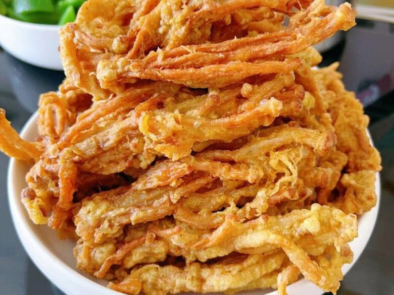 Loại rau cực giàu vitamin D đem chiên giòn lại được món ăn chơi đã miệng, bình thường chỉ nhà hàng mới có - 7