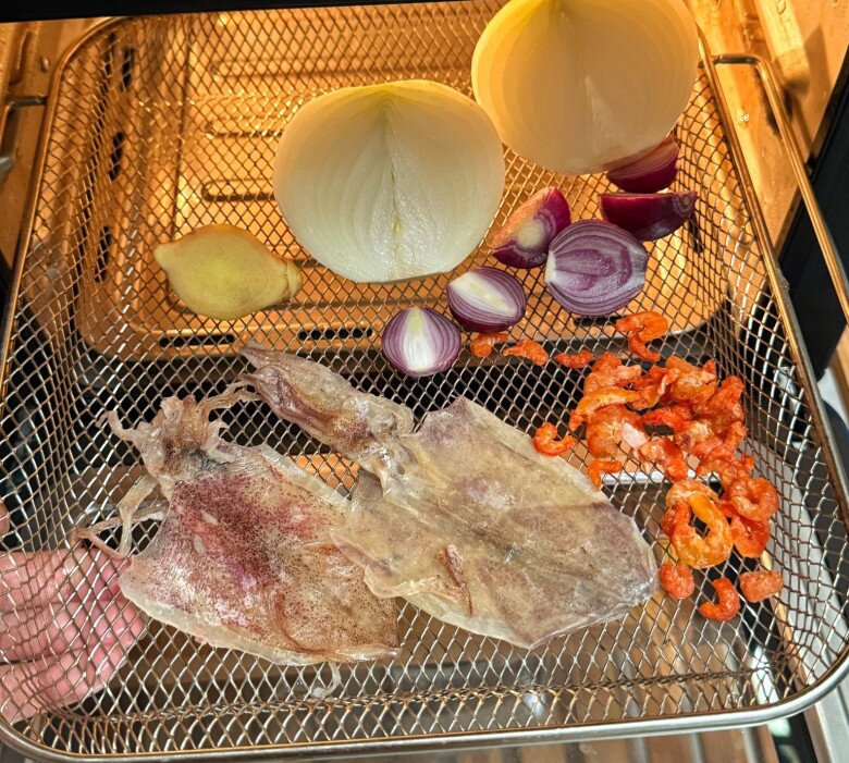 Mẹ đảm mách cách nấu nước dùng thơm ngon ngọt tự nhiên không phụ gia, tha hồ nấu cháo, bún, miến hay phở - 3