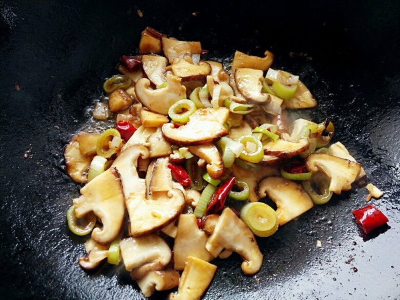 Quả này rẻ nhưng là kho dinh dưỡng thiên nhiên, đem xào với 2 thứ độ ngon, bổ tăng nhiều lần - 9