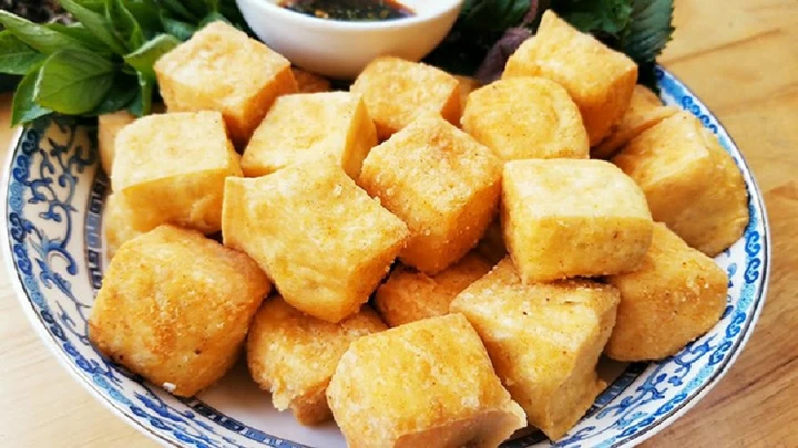 Rán đậu phụ đừng cho ngay vào chảo, thêm thứ này đậu giòn ngon không vỡ nát, ai thấy cũng xuýt xoa - 3