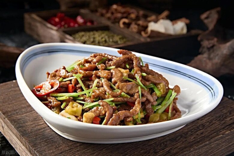 Sự thật thịt bò nên thái ngang hay dọc mới đúng? Hóa ra lý do khiến món thịt bò xào của bạn dai, khó nhai lại nằm ở chi tiết này - 5