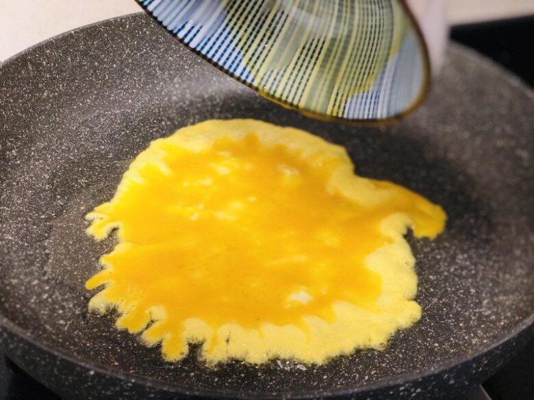 Toàn thân cây này đều ăn được, phần lá bổ nhất đem nấu canh với trứng dinh dưỡng tăng lên nhiều lần - 4