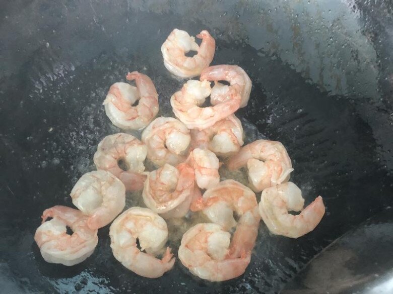 Tôm nấu chung với thứ này không những ngon mà bổ thêm nhiều lần, cách nấu cực dễ - 6