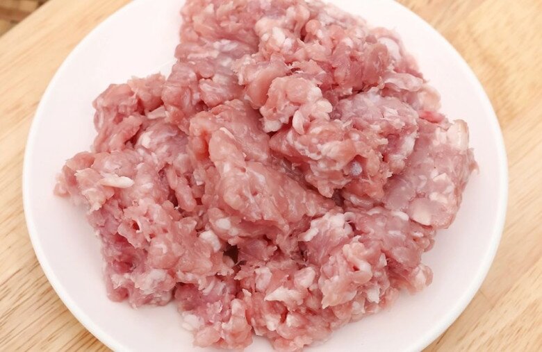 Tự băm thịt thật khó và lâu, đầu bếp mách chỉ 2 phút là băm xong miếng thịt 300g, vừa ngon lại cực vệ sinh - 1