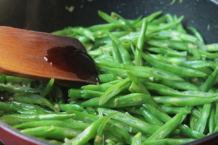 Xào đỗ, thêm một bước đảm bảo luôn xanh mướt, giòn ngon lại ăn chẳng lo đầy bụng - 3