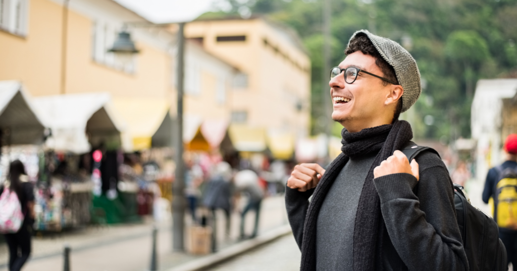 Người thích du lịch đường bộ hơn đi máy bay thường có 9 điểm mạnh thầm lặng này - 2