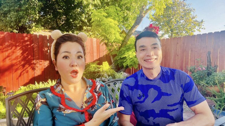 Bố ruột "bé Xuân Mai" đánh má hồng, mặc đồ nữ, tiết lộ sự thật về con gái và độ "chịu chi" bất ngờ - 5