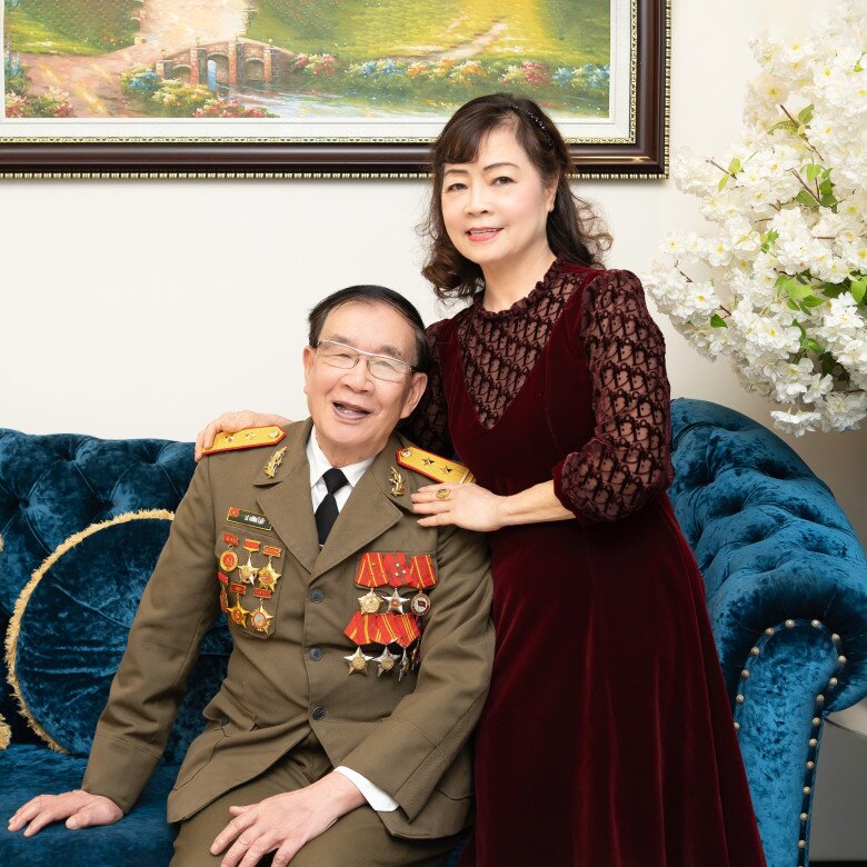 "Ông Lạc mà lấy bà Liên" - Bố ruột Vân Dung từng được nhắc đến trong Táo Quân: Thời trẻ phong thái cực lãng tử - 1