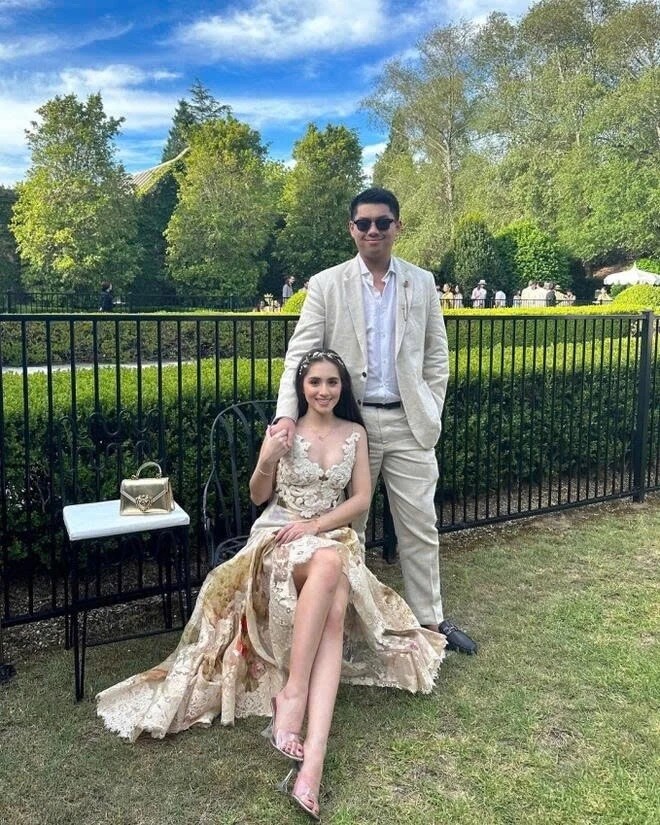 Cậu út điển trai nhà tỷ phú - Hiếu Nguyễn: Từ "bao cát" bị chị ruột chọn làm búp bê đến chàng phù rể gây xúc động - 8