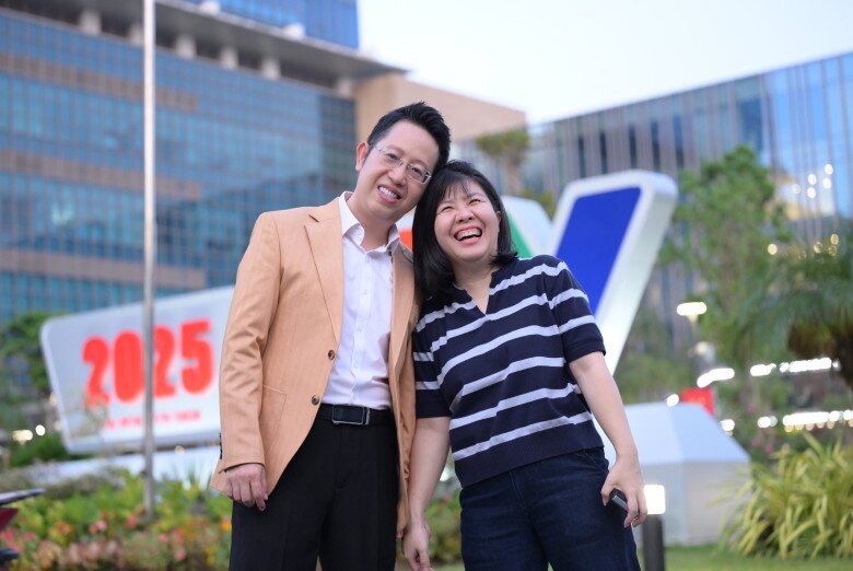 &#34;Hổ phụ sinh hổ tử&#34;, MC VTV từng là Thủ khoa khoe bố ruột là Giáo sư - Tiến sĩ, Nhà giáo nhân dân đáng kính - 13