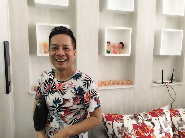 Nam NSƯT 61 tuổi độc thân từ chối tiền chu cấp của Việt Hương: Bất ngờ với thông tin anh từng có vợ ở Mỹ - 2