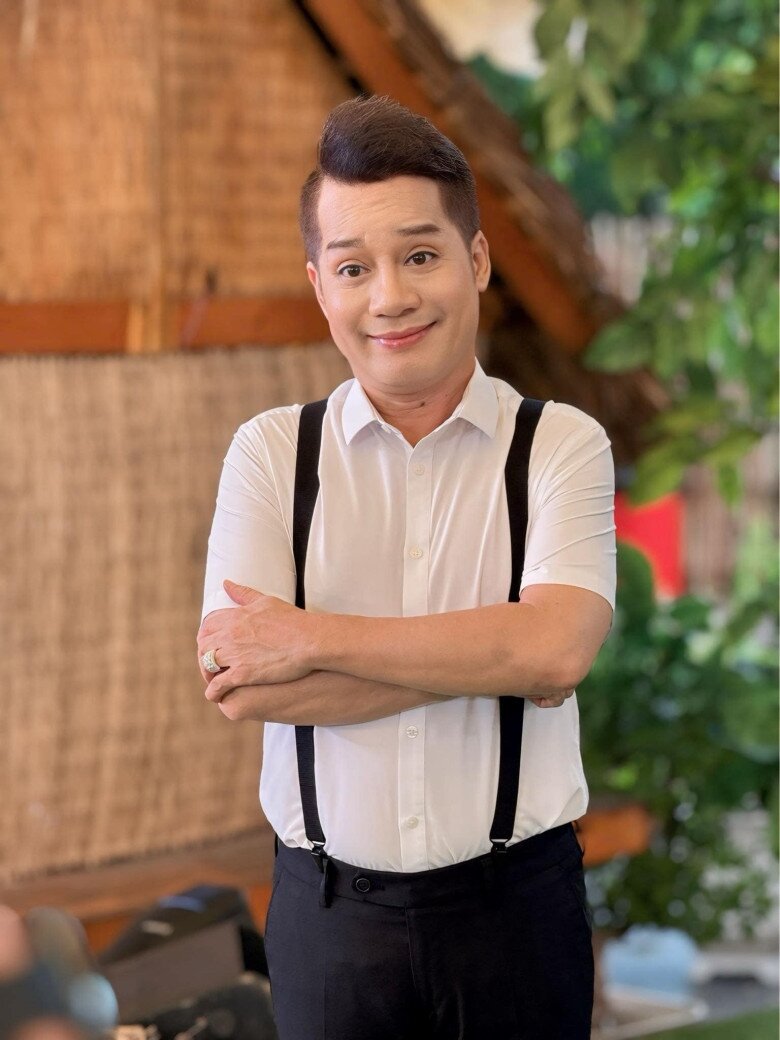 Nam NSƯT 61 tuổi độc thân từ chối tiền chu cấp của Việt Hương: Bất ngờ với thông tin anh từng có vợ ở Mỹ - 5