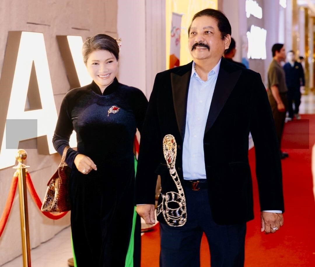 Nữ diễn viên Việt sinh 3 con với 3 người đàn ông: Nay tóc bạc vẫn có bạn trai, sống ở nhà vườn 6000m2 - 2