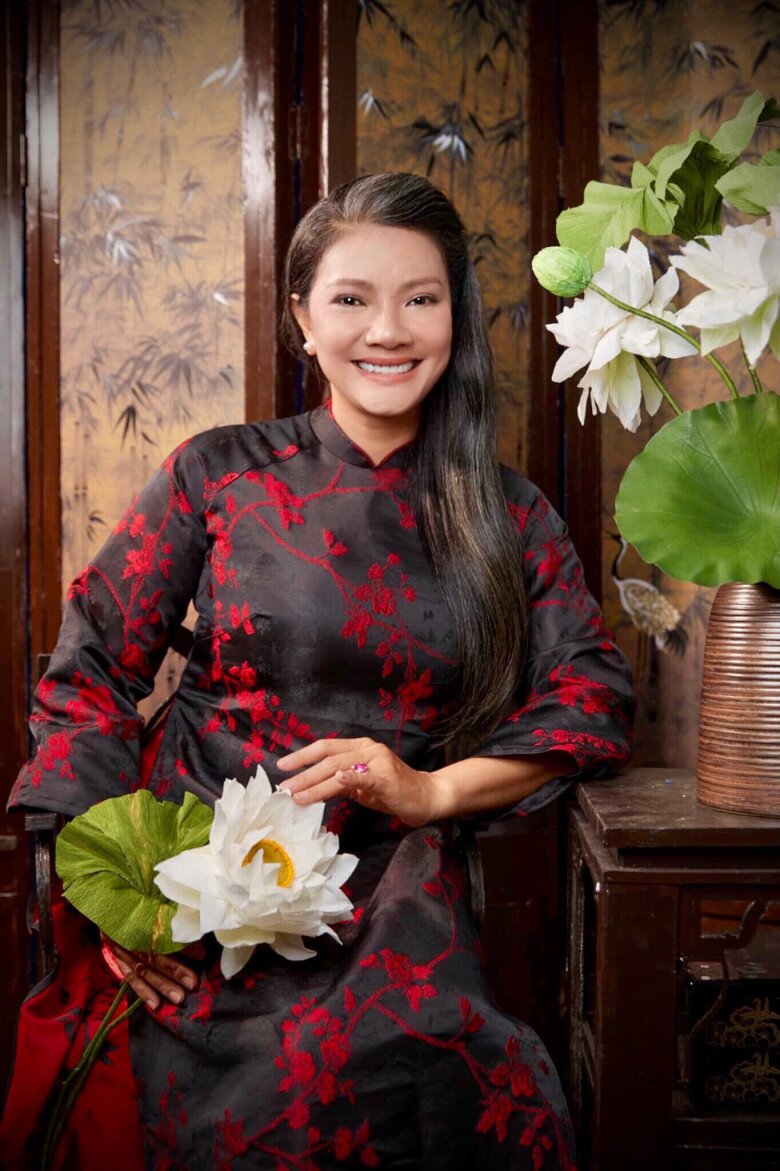 Nữ diễn viên Việt sinh 3 con với 3 người đàn ông: Nay tóc bạc vẫn có bạn trai, sống ở nhà vườn 6000m2 - 5