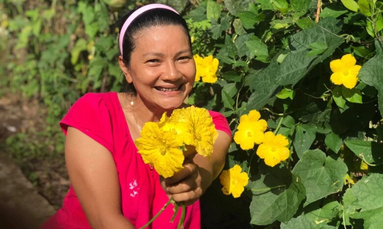 Nữ diễn viên Việt sinh 3 con với 3 người đàn ông: Nay tóc bạc vẫn có bạn trai, sống ở nhà vườn 6000m2 - 7