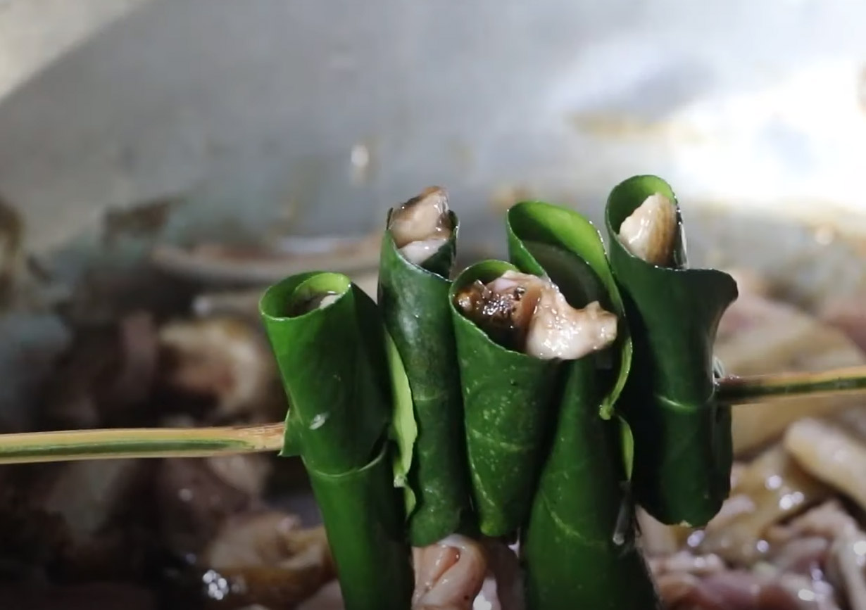 6 đặc sản nức tiếng ở Phú Thọ: Có món thèm mấy cũng phải chờ vài tháng mới được ăn, có món chỉ "nhìn thôi đã sợ" - 6