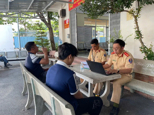 Tin tức 24h: Không khí lạnh tăng cường, ngày mai Hà Nội có thể mưa, trời có rét hơn không? - 3