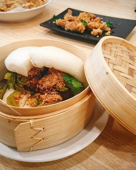 Ấm lòng mùa đông Hà Nội với 5 loại bánh bao lạ, mách bạn địa chỉ nổi tiếng nhất, có cả nhân cá ngừ - 2