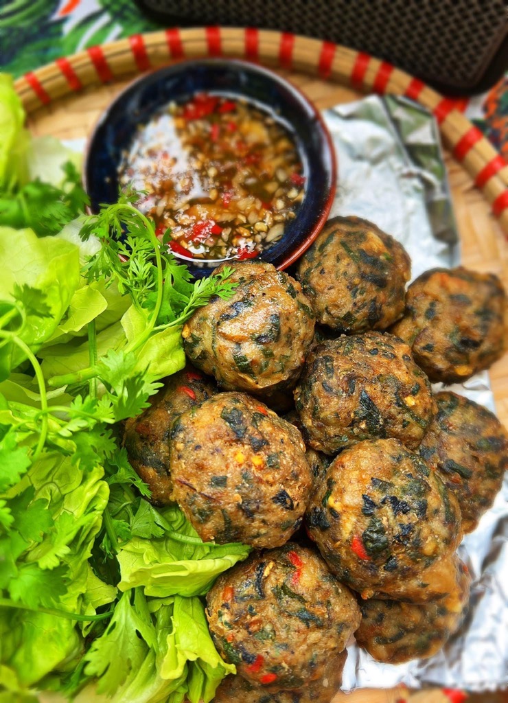 Ở Hà Nội có một món đặc sản từ ốc, chế biến siêu cầu kỳ, phải biết cách ăn mới ngon - 1