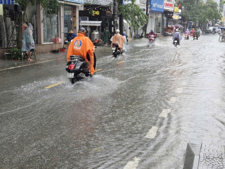 Tin tức 24h: Áp thấp nhiệt đới suy yếu, liệu có còn thêm bão, áp thấp nhiệt đới trong tháng 12 này? - 2