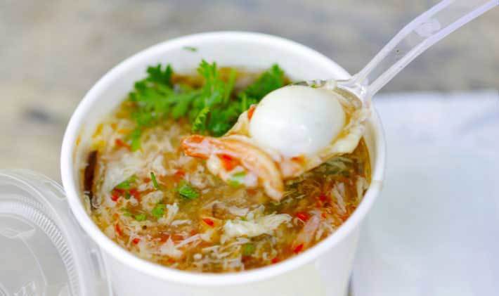 Menu món ngon cho ngày mưa ở TP HCM, toàn quán “ruột” hàng chục năm tuổi đời, giá rẻ giật mình - 2