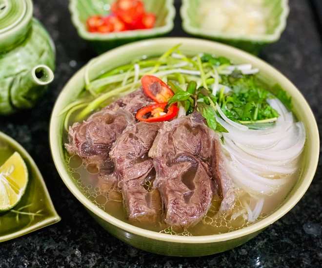 7 món ngon ở Hà Nội là Di sản quốc gia, có “cỗ bát trân” xưa chỉ dành cho vua chúa, phải 10 người ăn mới hết - 1