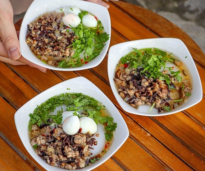 6 loại bánh "lên ngôi" trong mùa đông Hà Nội, toàn đặc sản lâu đời càng ăn vỉa hè càng ngon, giá chỉ 10.000 đồng - 1