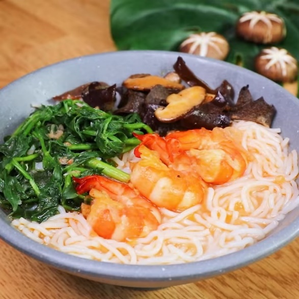 5 món bún độc lạ ở Hà Nội, kết hợp nguyên liệu quen thuộc, tưởng không ngon mà ngon không tưởng - 2