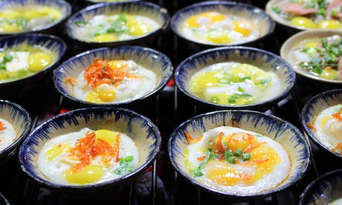 Trứng chén nướng thơm nức mũi ngày se lạnh, mách bạn 5 địa chỉ ngon nhất Hà Nội - 1