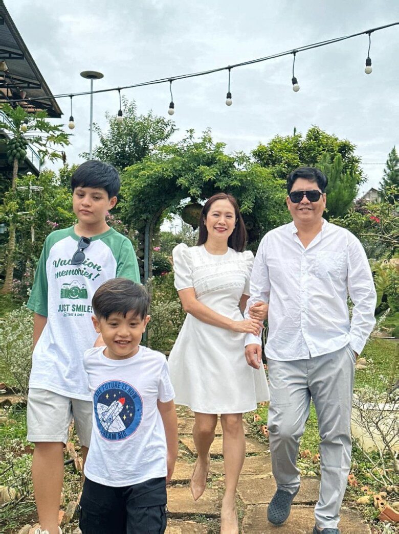 2 nữ diễn viên cùng tên &#34;đẹp như ngọc&#34;: Người là NSND nổi danh đình đám, người 5 năm ở ẩn chăm con bị bệnh - 14