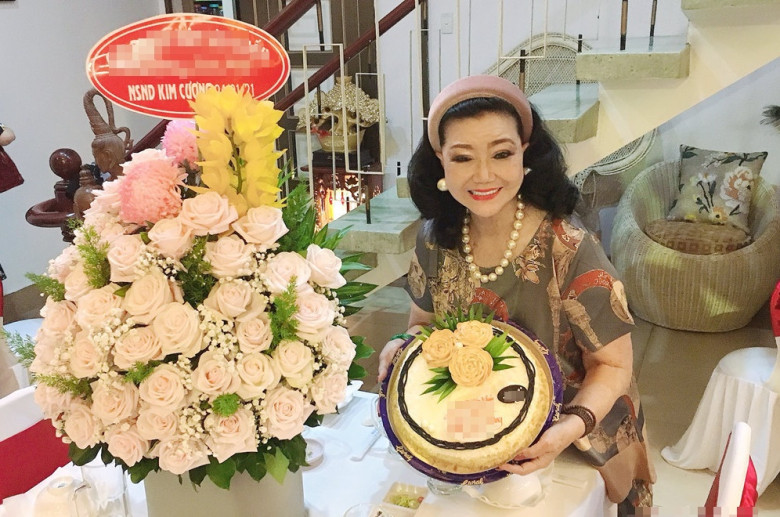 2 sao Việt trùng tên "giàu bậc nhất": Người sở hữu tượng cổ 200 năm tuổi, người có chồng "lấy bao tải đựng tiền" - 11