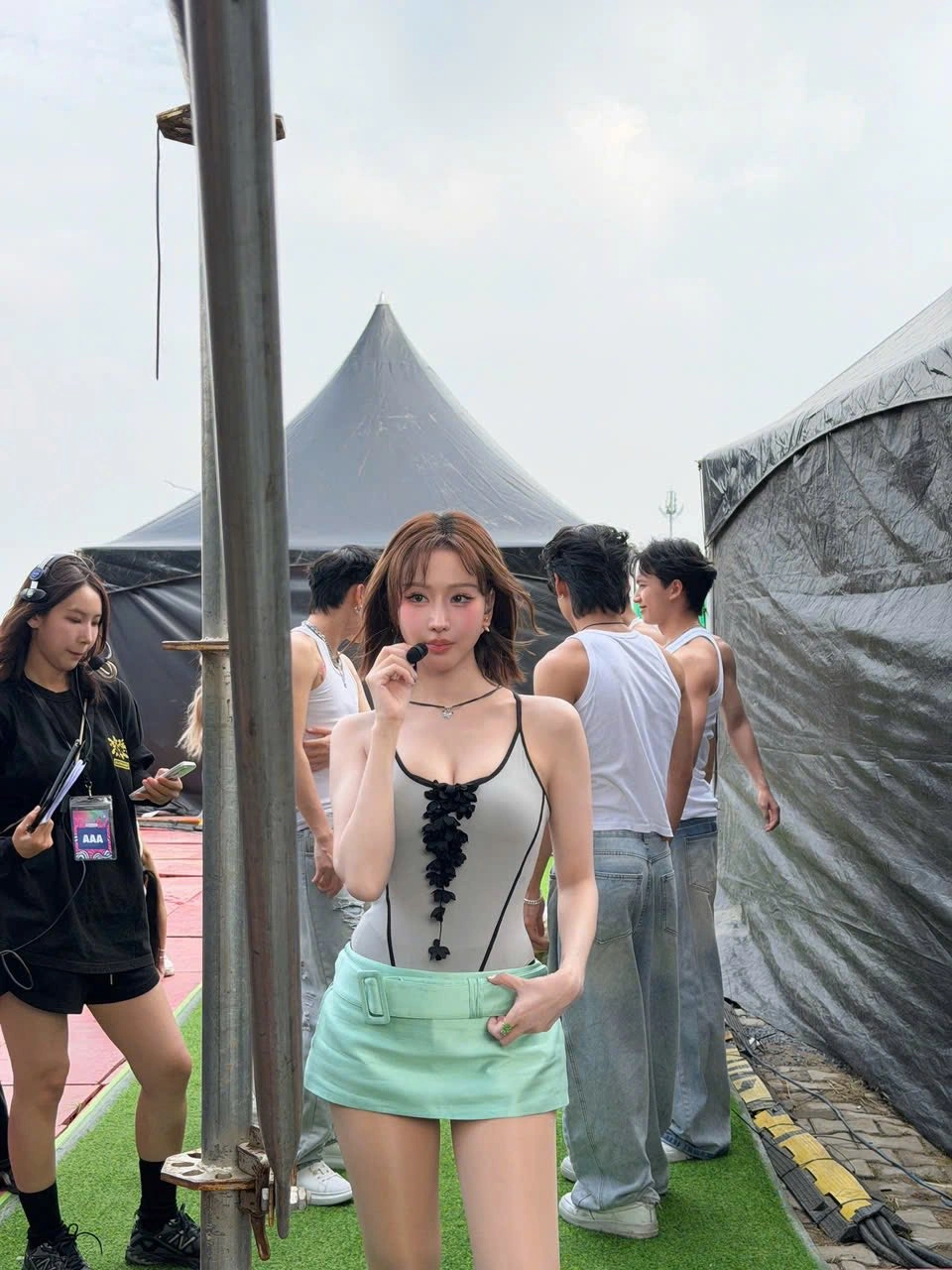 4 sao Việt cùng tên Minh Hằng: 2 người là NSND, có người được mệnh danh “đại gia ngầm” mua 20.000m2 để nuôi gà - 20