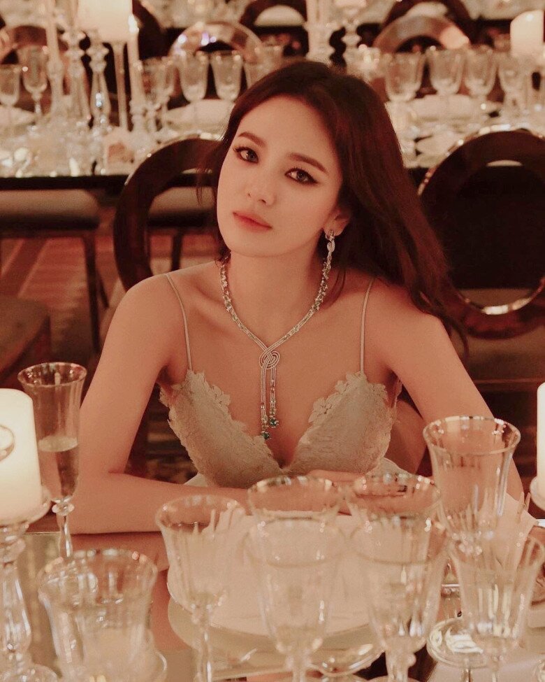 &#34;Bạn trai tin đồn&#34; của Song Hye Kyo thời cô còn học cấp 3: &#34;Tôi phải thề thốt đủ kiểu với vợ&#34; - 7