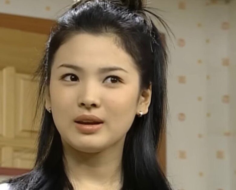 &#34;Bạn trai tin đồn&#34; của Song Hye Kyo thời cô còn học cấp 3: &#34;Tôi phải thề thốt đủ kiểu với vợ&#34; - 4