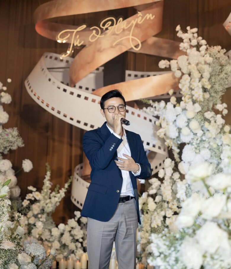 &#34;Bố&#34; Ngọc Huyền thấy mình trẻ ra chục tuổi vì &#34;con gái&#34; đi lấy chồng, là NSƯT hát trong đám cưới Đình Tú - 4
