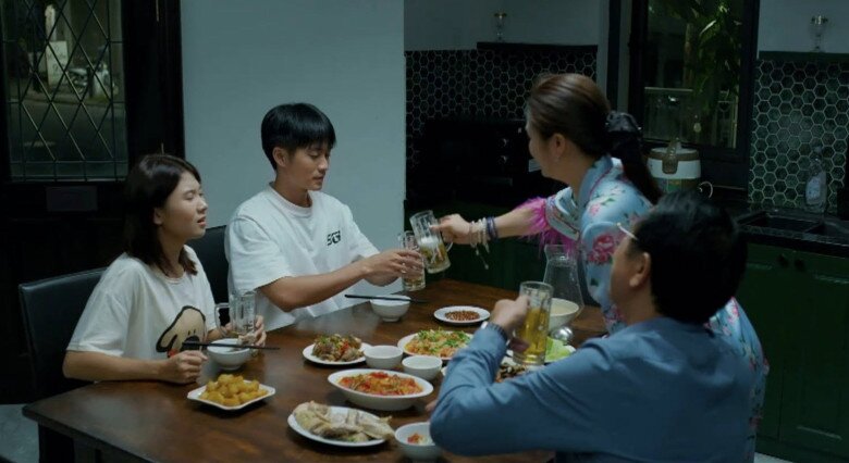 &#34;Công chúa vợ&#34; đỏng đảnh nức tiếng phim VTV ngoài đời là NSƯT, tuổi trung niên nhan sắc vẫn không thể &#34;làm xấu&#34; - 3