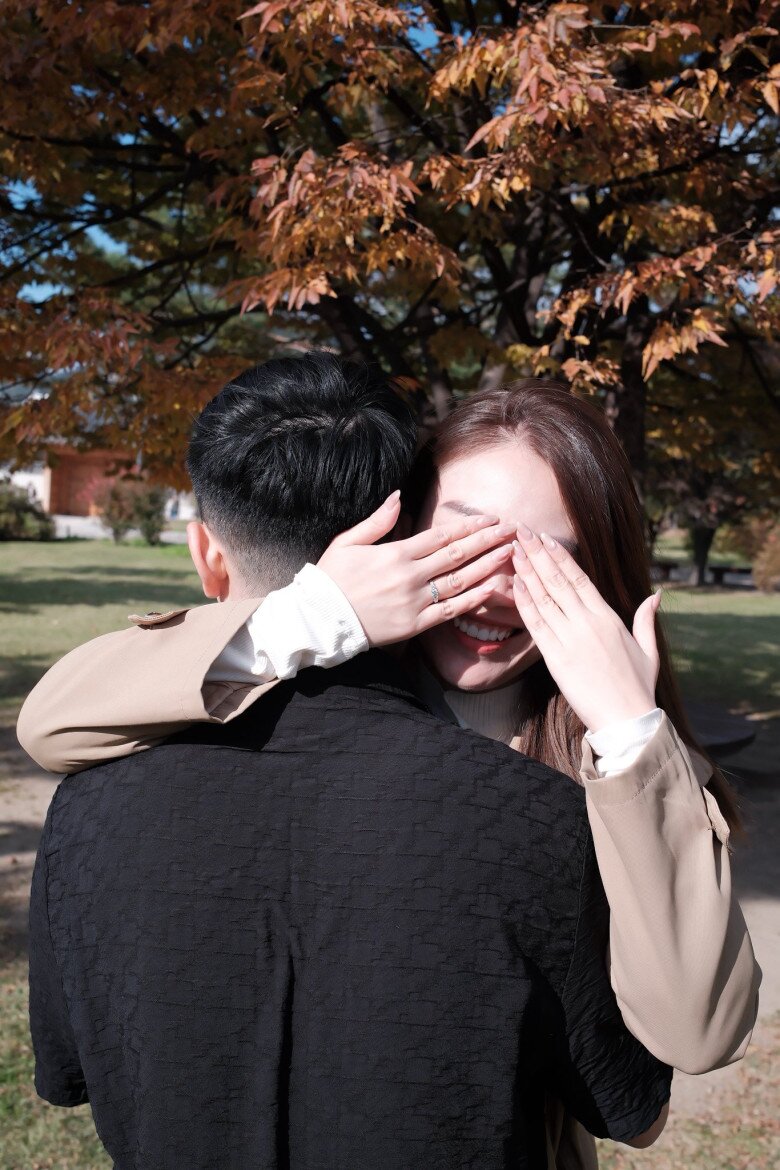 &#34;Em gái&#34; Đình Tú được bạn trai cầu hôn tại Hàn Quốc, thêm 1 mỹ nhân VTV thế hệ mới thành &#34;vợ người ta&#34; - 2