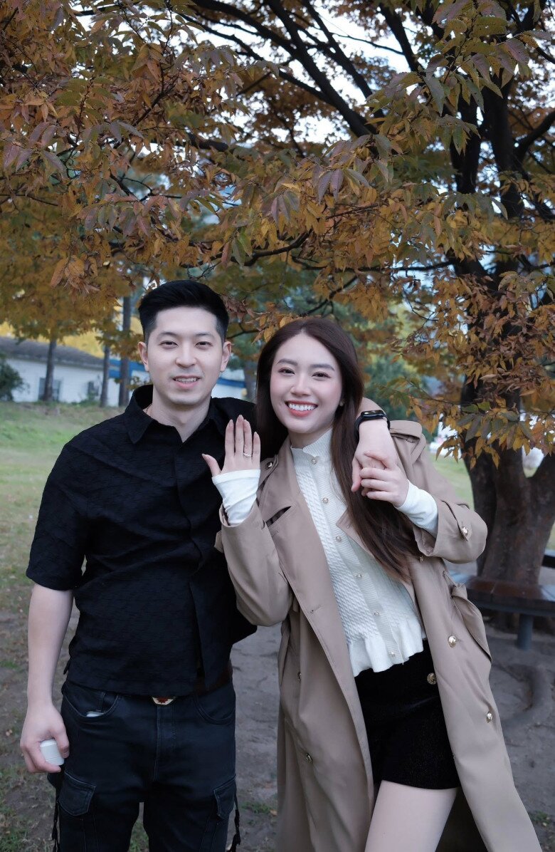 &#34;Em gái&#34; Đình Tú được bạn trai cầu hôn tại Hàn Quốc, thêm 1 mỹ nhân VTV thế hệ mới thành &#34;vợ người ta&#34; - 3