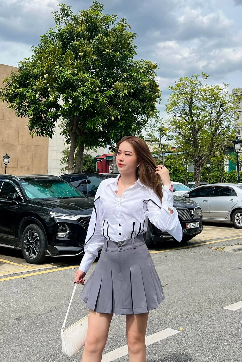 &#34;Em gái&#34; Đình Tú được bạn trai cầu hôn tại Hàn Quốc, thêm 1 mỹ nhân VTV thế hệ mới thành &#34;vợ người ta&#34; - 8