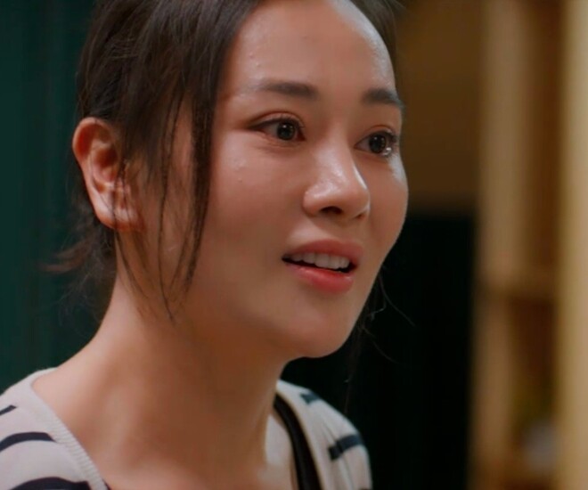 Gió Ngang Khoảng Trời Xanh: Phương Oanh nghẹn ngào muốn ly hôn khiến khán giả &#34;đau theo&#34;, &#34;con trai&#34; nói thương &#34;bố mẹ&#34; - 1