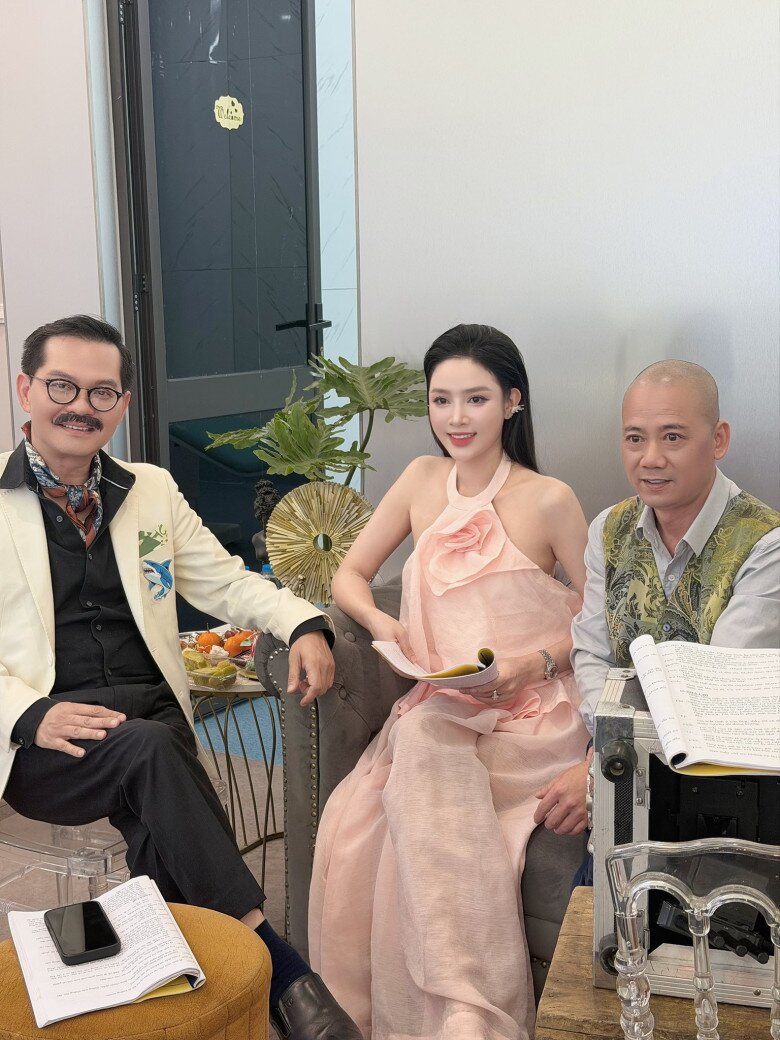 Mỹ nhân phim hài Tết khiến Quang Tèo "si mê", 24 tuổi đã sở hữu tài sản lớn, ngày càng xinh đẹp - 2