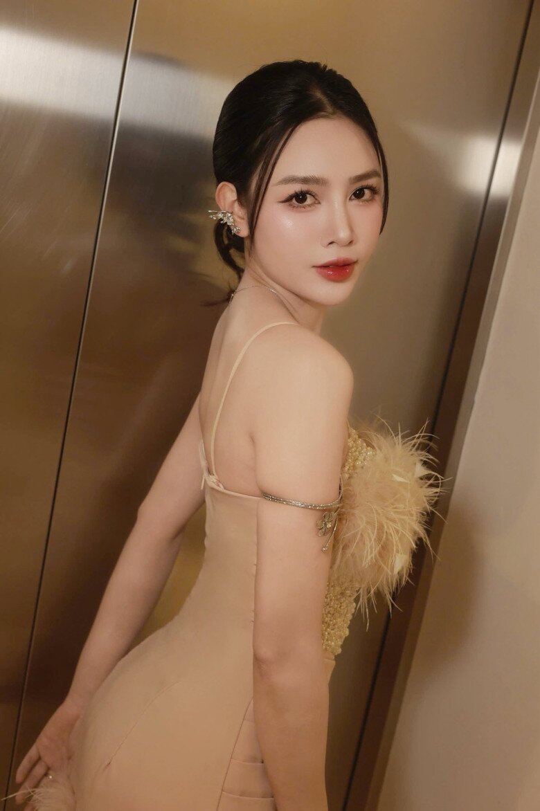 Mỹ nhân phim hài Tết khiến Quang Tèo "si mê", 24 tuổi đã sở hữu tài sản lớn, ngày càng xinh đẹp - 12