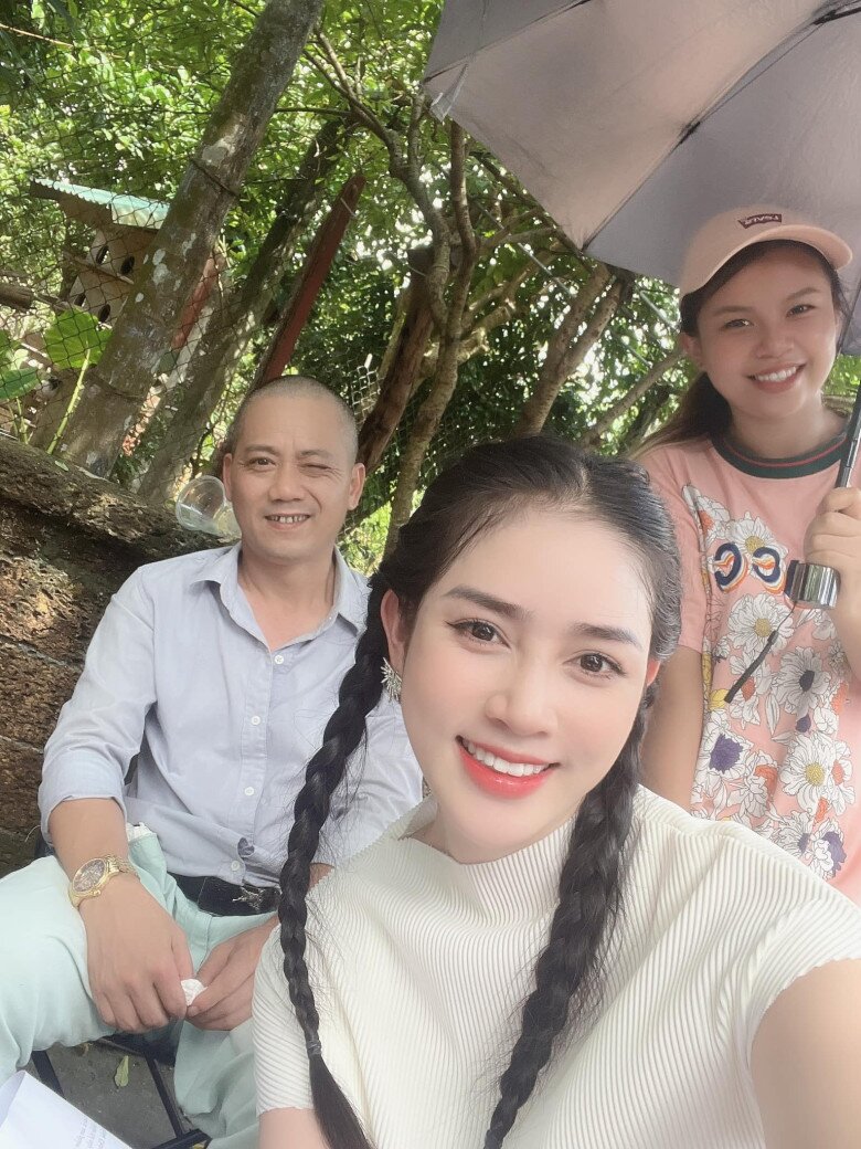 Mỹ nhân phim hài Tết khiến Quang Tèo "si mê", 24 tuổi đã sở hữu tài sản lớn, ngày càng xinh đẹp - 3