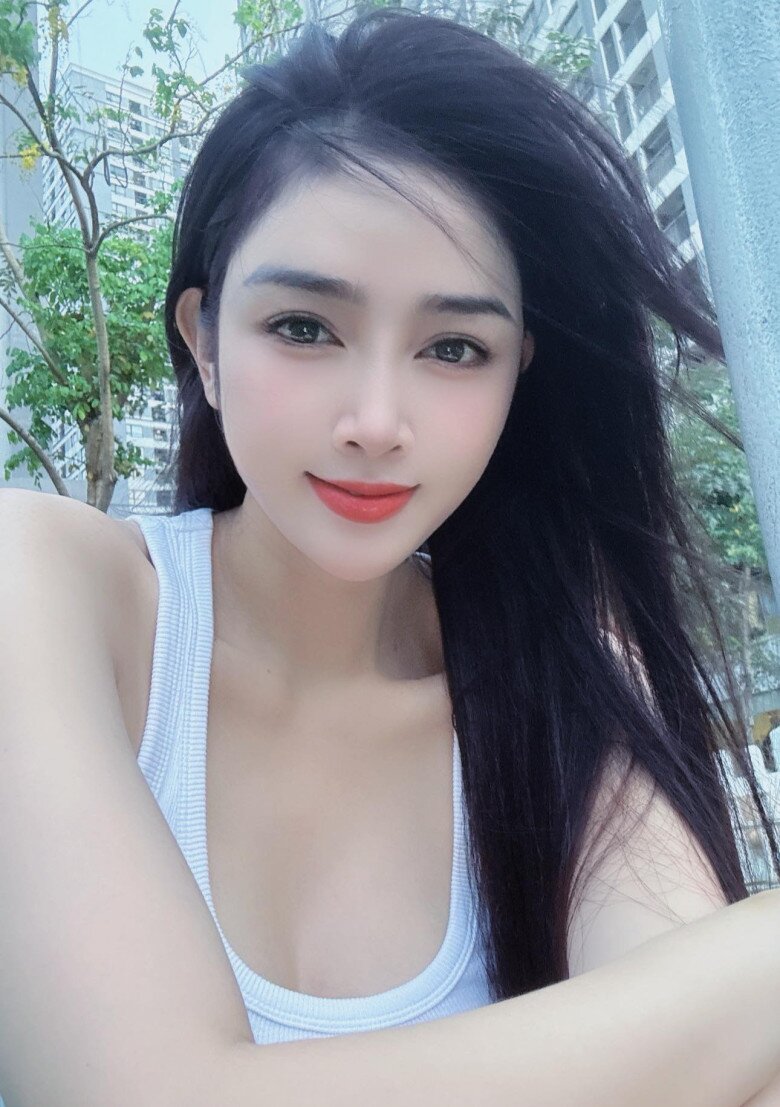 Mỹ nhân phim hài Tết khiến Quang Tèo "si mê", 24 tuổi đã sở hữu tài sản lớn, ngày càng xinh đẹp - 15