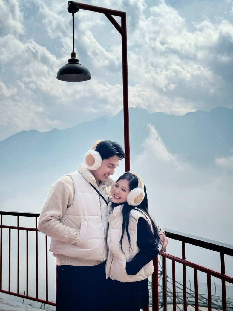 Ngọc Huyền đưa mẹ chồng đi thử đồ cho đám cưới với Đình Tú, bị dân mạng nói &#34;làm tốn kém lại lo trả nợ&#34; - 4