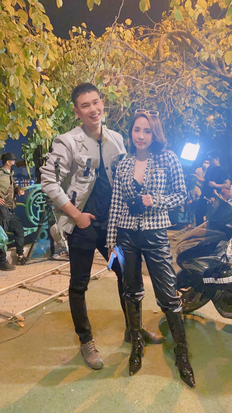 "Tình trẻ" một thời của Quỳnh Nga đón con đầu lòng sau 1 năm cưới, được 2 con riêng của vợ yêu quý - 8