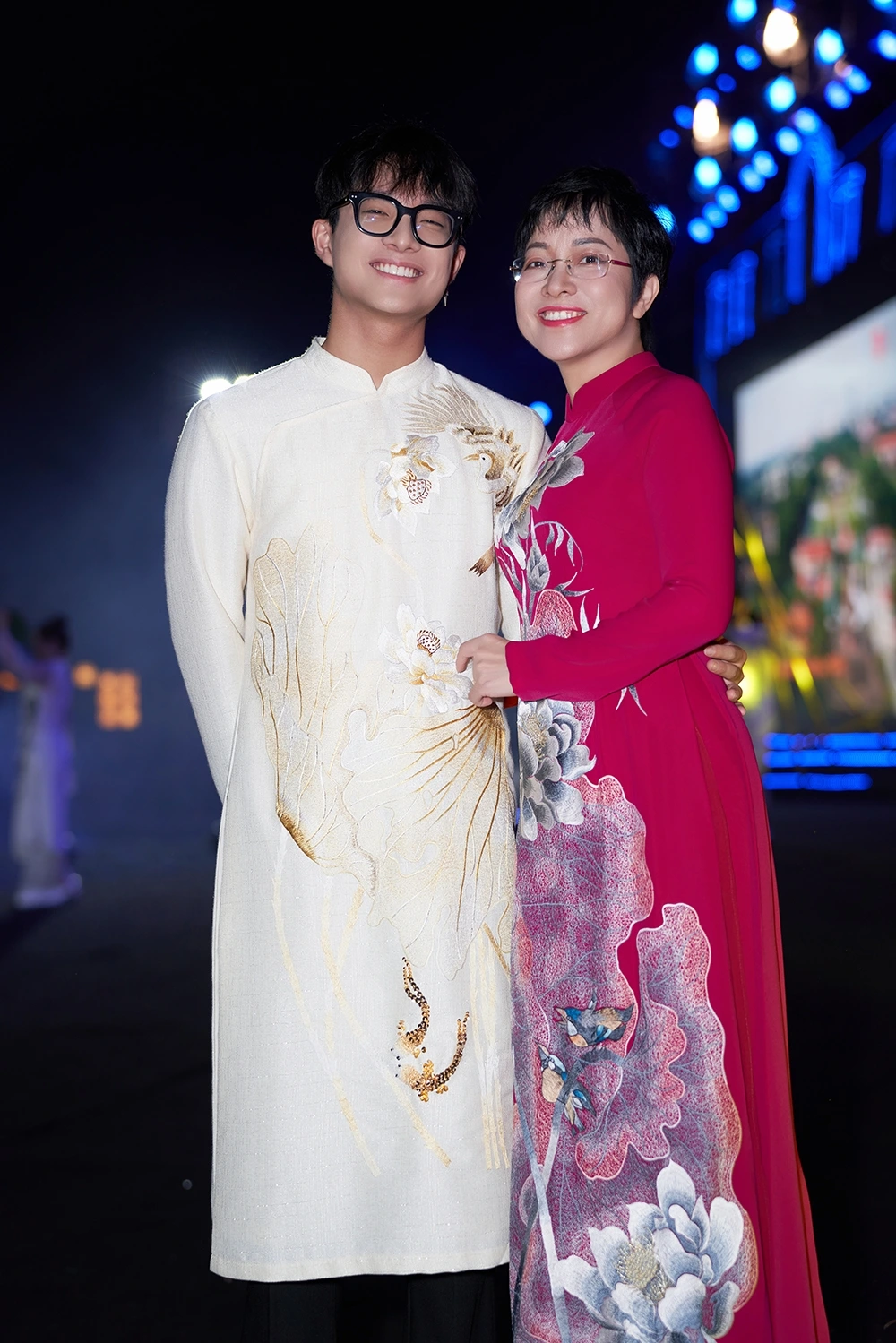 Cách dạy con của 2 người vợ cũ NSND Công Lý: Người giúp ái nữ không hận bố, người như bạn bè với quý tử - 10